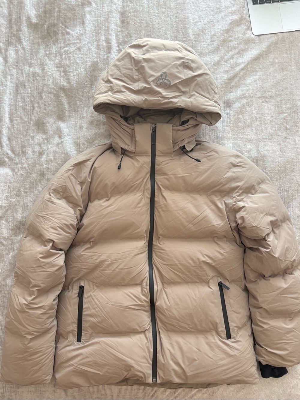 TNA Women's Puffer Jacket in Light Beige